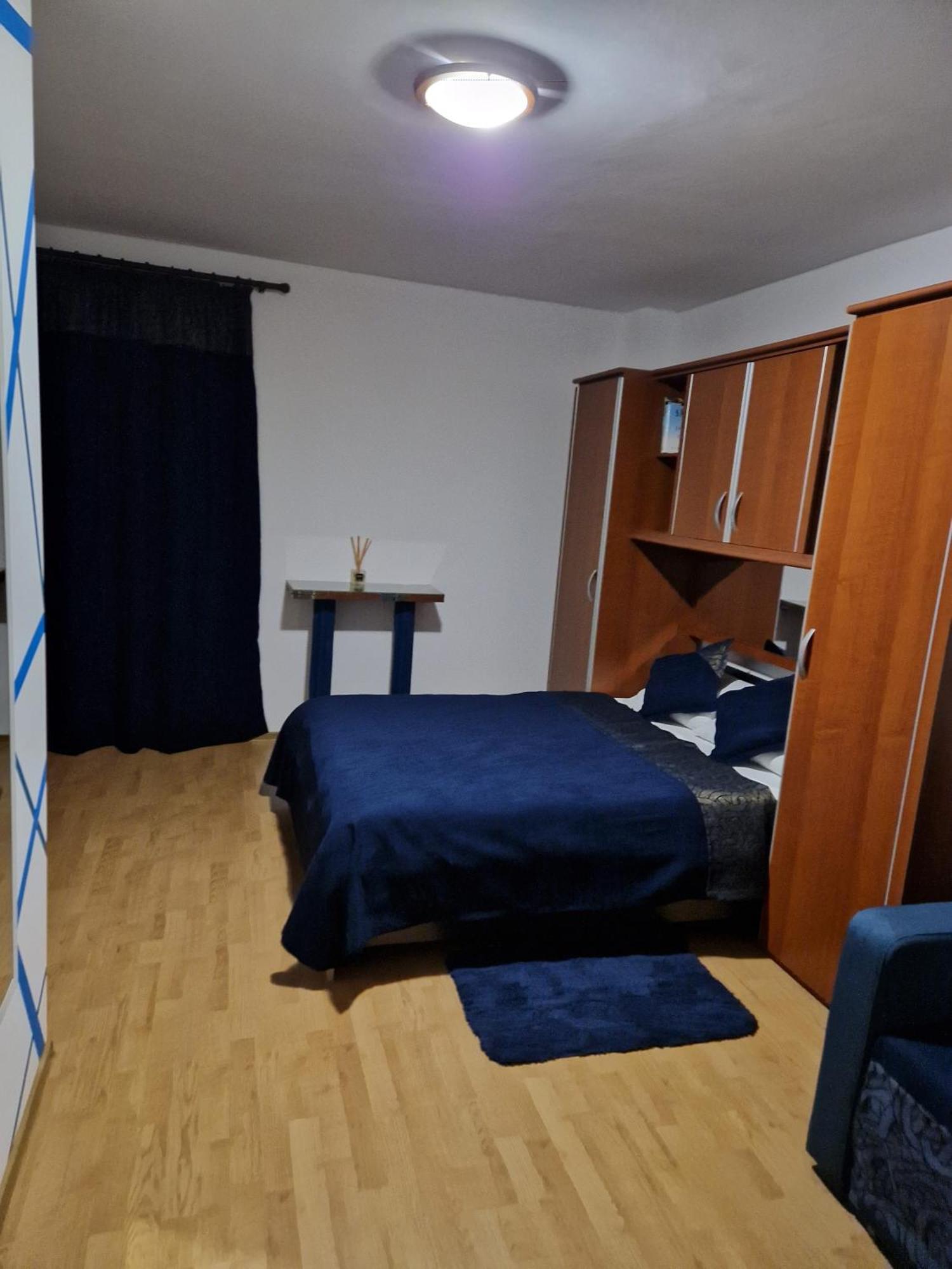Отель Rasnov Retreat Экстерьер фото